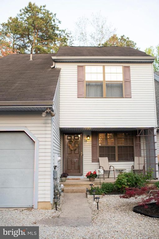 18 PARTRIDGE COURT, Marlton, NJ 08053