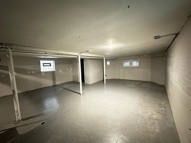 3612 East Avenue, Berwyn, IL 60402