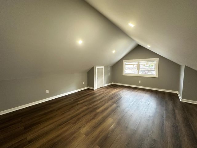 3612 East Avenue, Berwyn, IL 60402