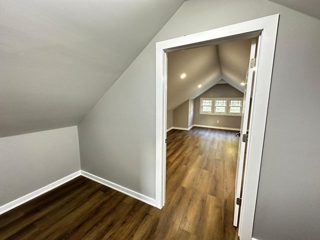 3612 East Avenue, Berwyn, IL 60402