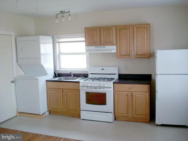 416 KERPER ST, Philadelphia, PA 19111