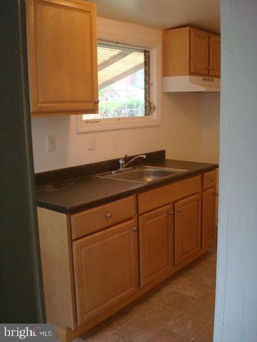 416 KERPER ST, Philadelphia, PA 19111