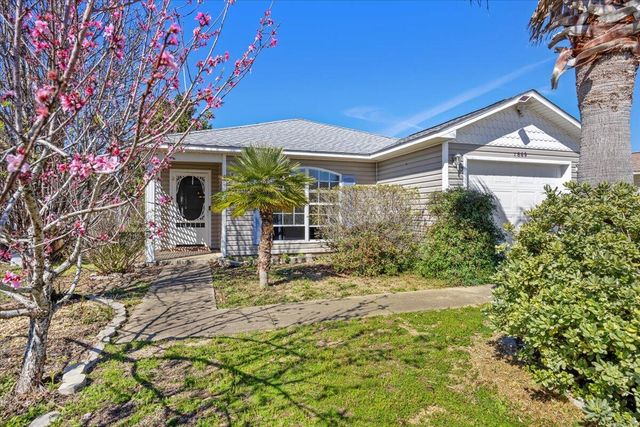 1869 Vineyard Street, Navarre, FL 32566