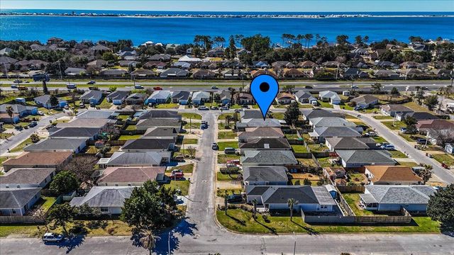 1869 Vineyard Street, Navarre, FL 32566