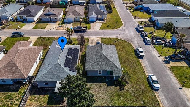 1869 Vineyard Street, Navarre, FL 32566
