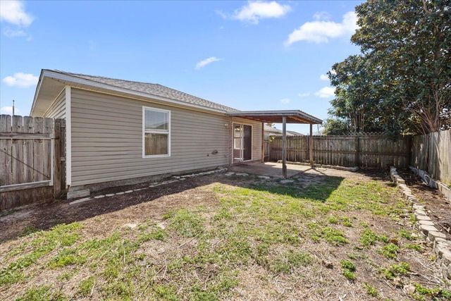 1869 Vineyard Street, Navarre, FL 32566