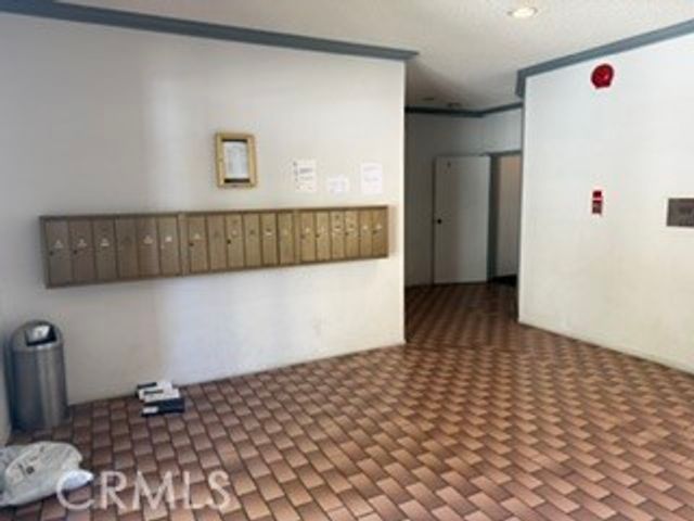 1515 Amherst Avenue 204, Los Angeles, CA 90025