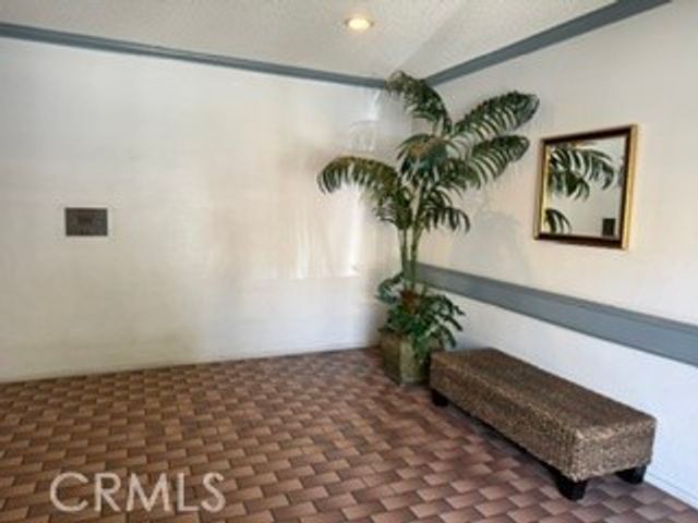 1515 Amherst Avenue 204, Los Angeles, CA 90025