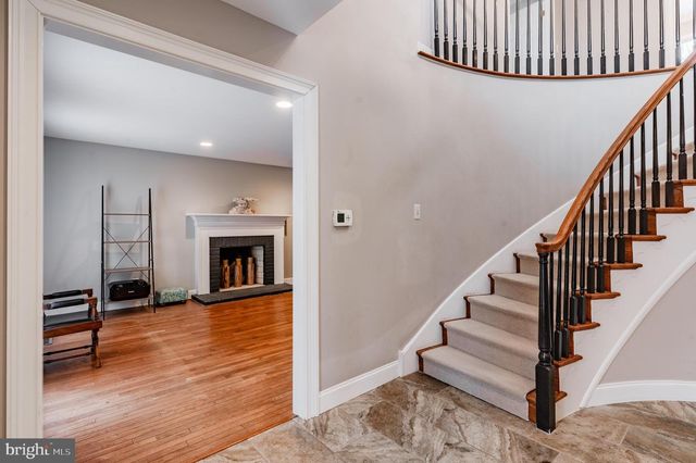 880 MACCLESFIELD RD, Furlong, PA 18925