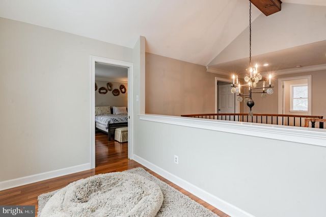 880 MACCLESFIELD RD, Furlong, PA 18925