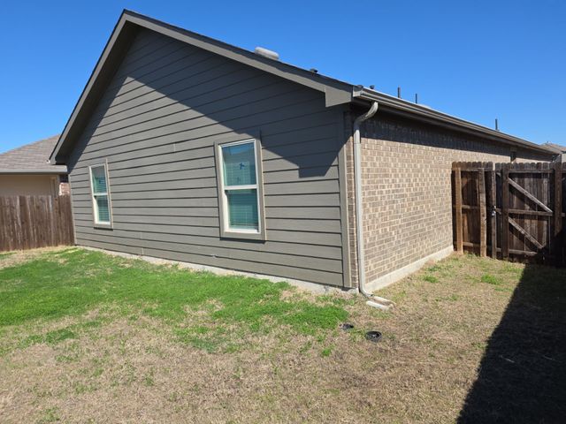 3534 Mildren Bend, Crandall, TX 75114