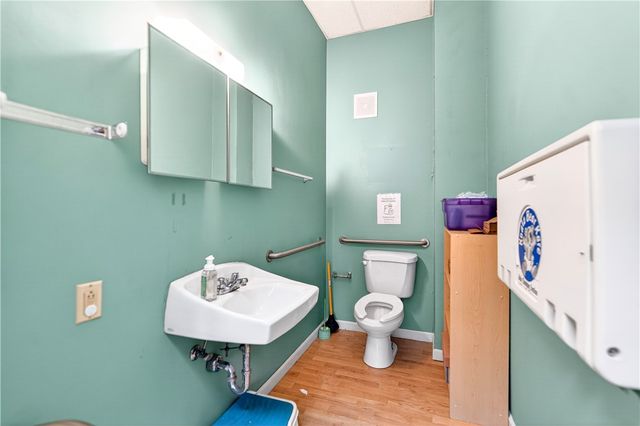 139 N Fremont Ave, Bellevue, PA 15202