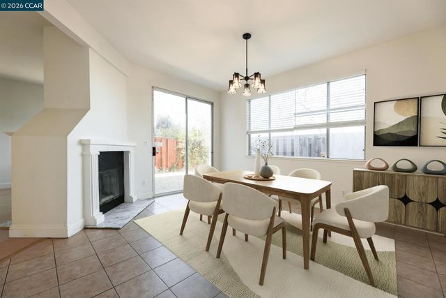 528 Dohrmann Lane, Pinole, CA 94564