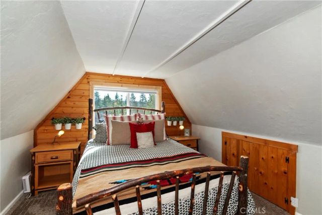 39676 Oakglen, Fawnskin, CA 92333
