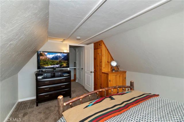 39676 Oakglen, Fawnskin, CA 92333