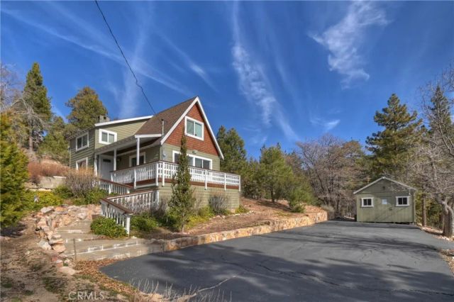 39676 Oakglen, Fawnskin, CA 92333
