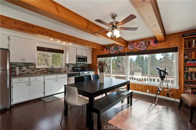39676 Oakglen, Fawnskin, CA 92333