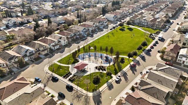 3230 Chelmer Way, Rancho Cordova, CA 95670