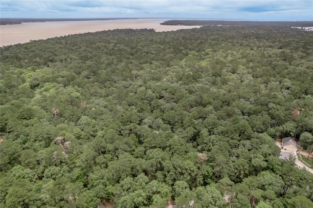 Lot 9 Rohm Place, Huntsville, TX 77320