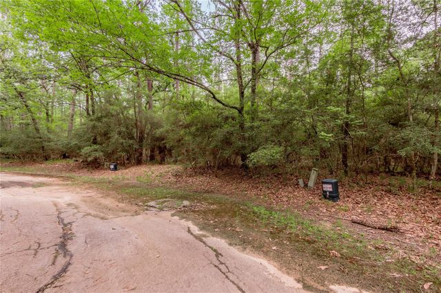Lot 9 Rohm Place, Huntsville, TX 77320