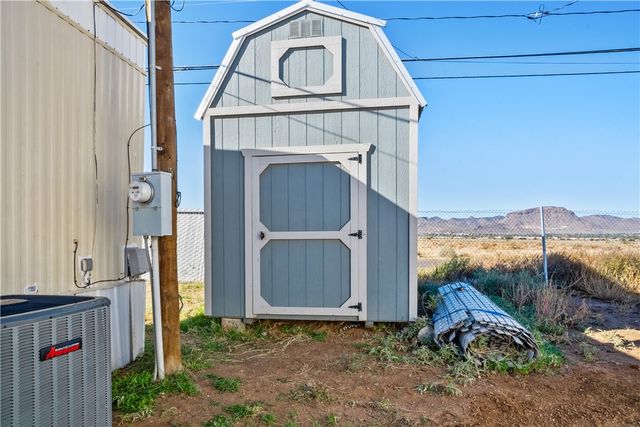 4266 N Eagle Drive, Kingman, AZ 86409