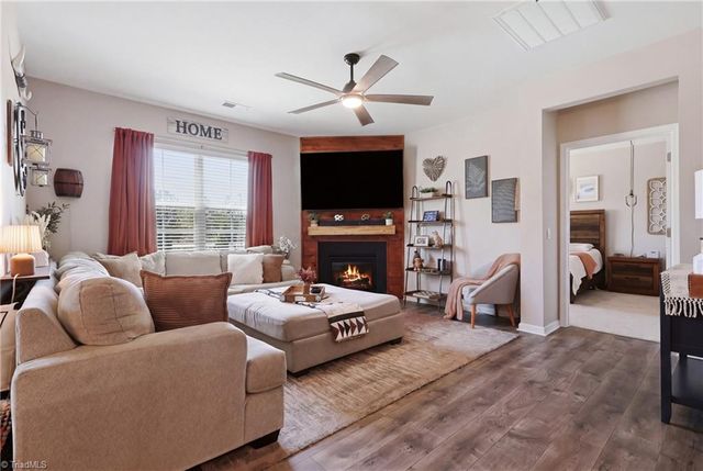 4609 Reedy Creek Farm Circle, Greensboro, NC 27405
