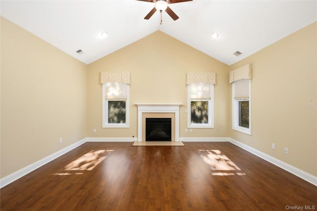 5 Norwegian Wood, Cold Spring, NY 10516