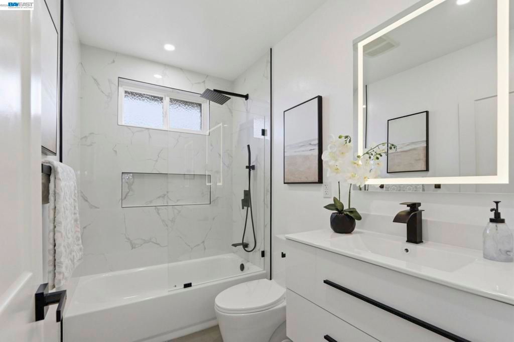 Image 20 of property listing at 1679 Catalonia Way, San Jose, CA 95125