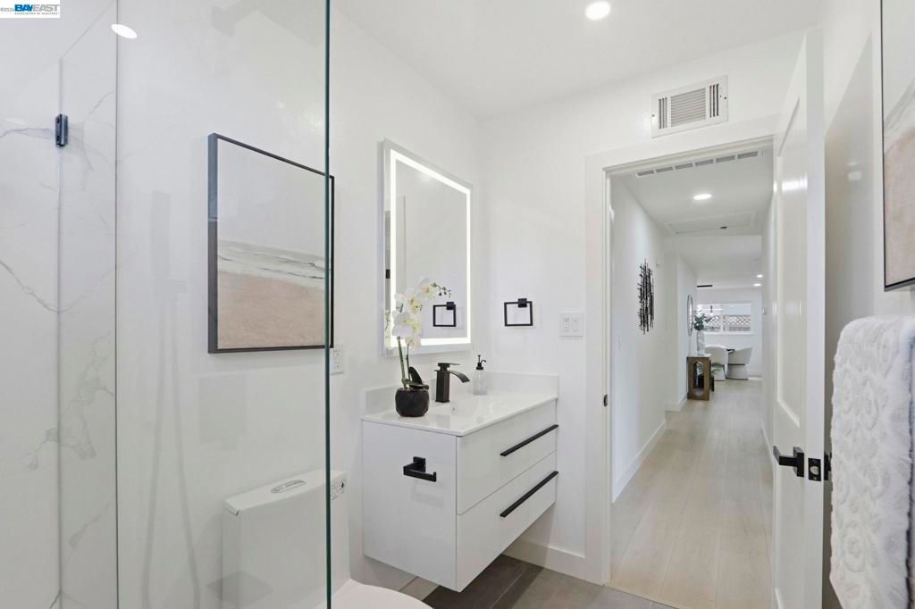 Image 21 of property listing at 1679 Catalonia Way, San Jose, CA 95125