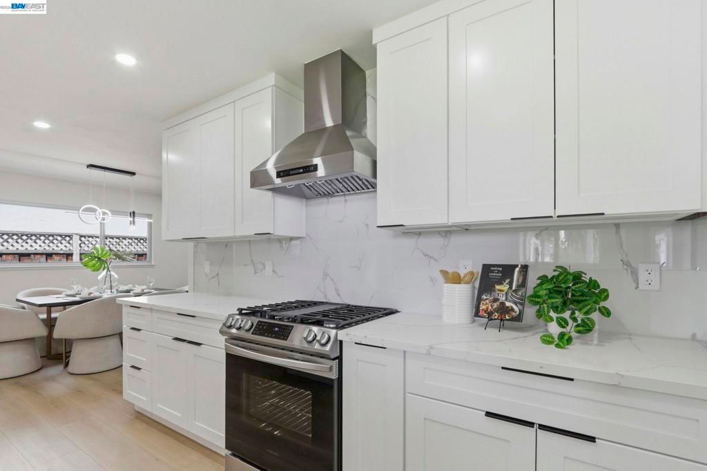 Image 6 of property listing at 1679 Catalonia Way, San Jose, CA 95125