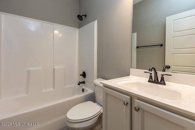 6067 Arnold Palmer Cove, Olive Branch, MS 38654