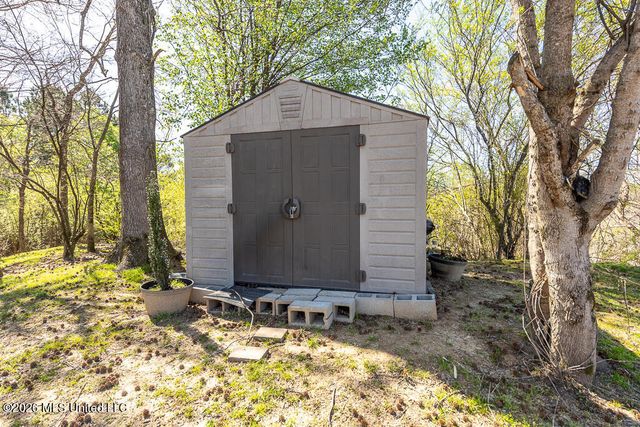 6067 Arnold Palmer Cove, Olive Branch, MS 38654