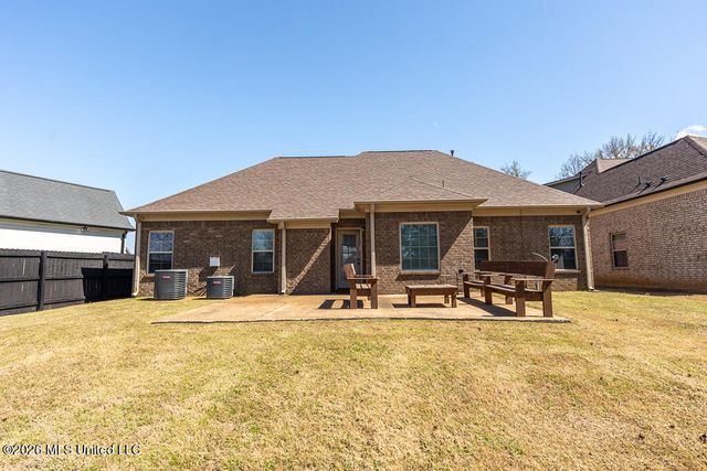 6067 Arnold Palmer Cove, Olive Branch, MS 38654