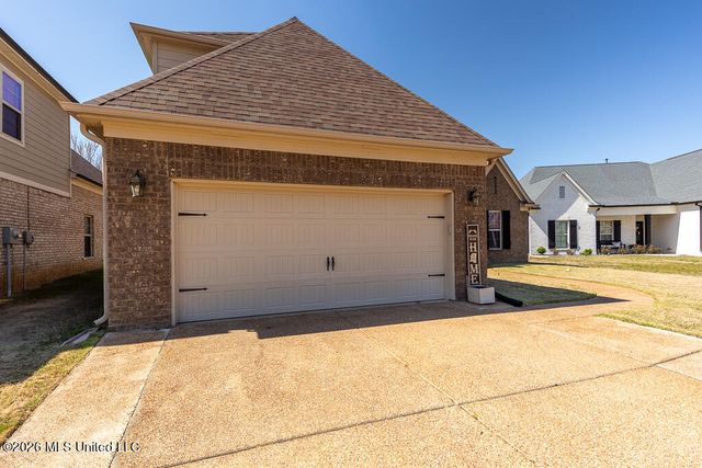 6067 Arnold Palmer Cove, Olive Branch, MS 38654