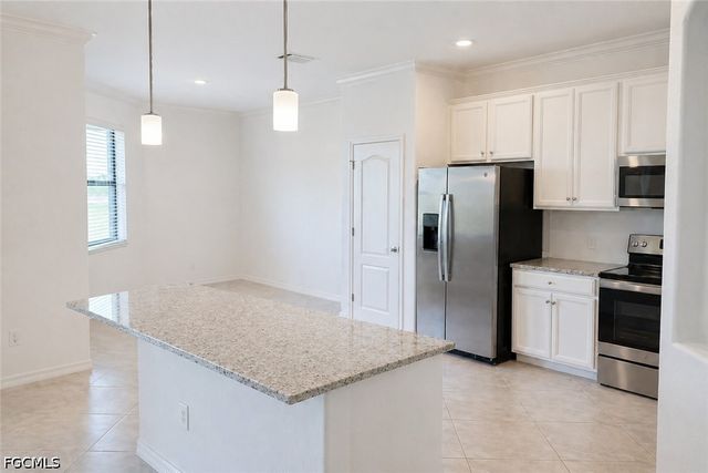 14745 Cantabria DR, Fort Myers, FL 33905