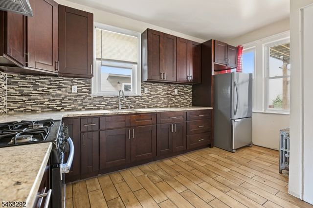 102 Delmar Pl, Irvington Twp., NJ 07111