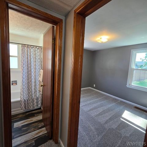 37 South Glidden Street, Cheektowaga, NY 14206