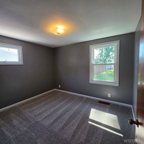 37 South Glidden Street, Cheektowaga, NY 14206