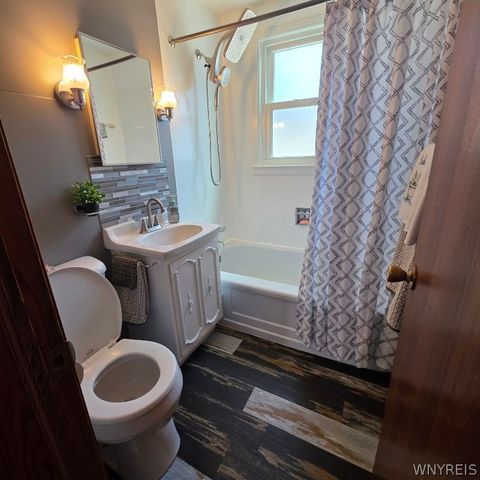 37 South Glidden Street, Cheektowaga, NY 14206