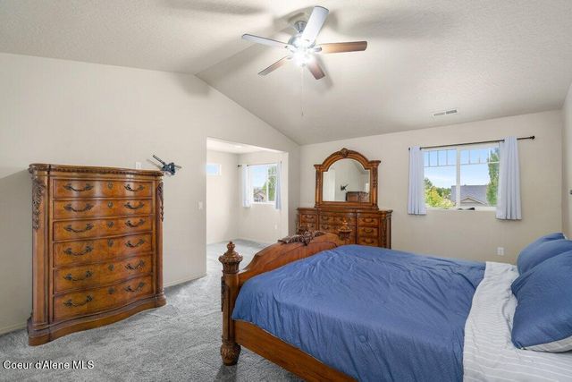 2699 E Thrush DR, Post Falls, ID 83854