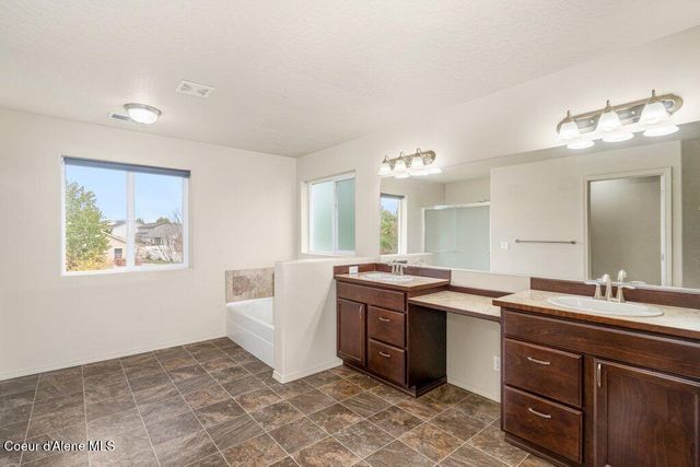 2699 E Thrush DR, Post Falls, ID 83854