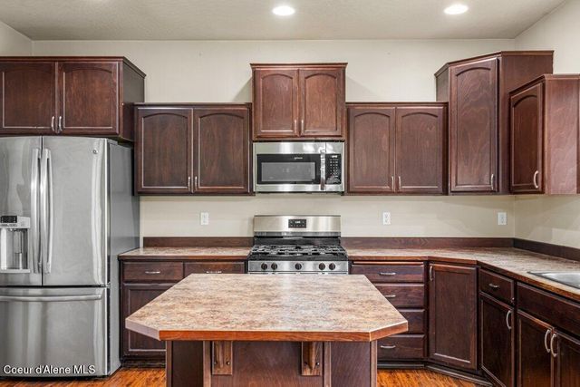 2699 E Thrush DR, Post Falls, ID 83854