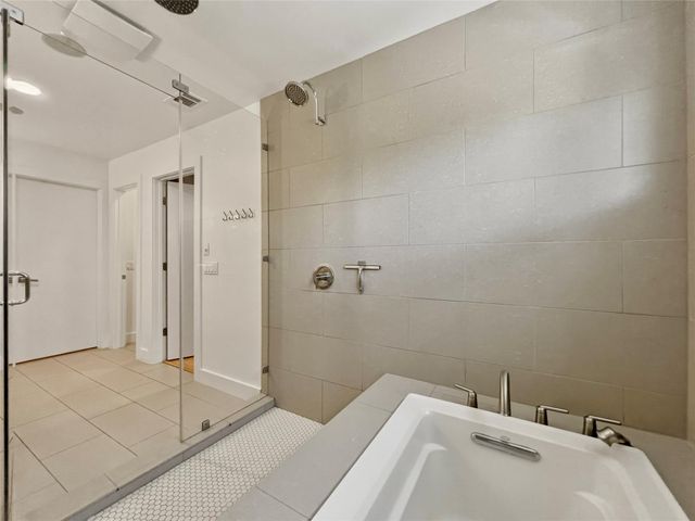2118 Brackenridge ST 2, Austin, TX 78704
