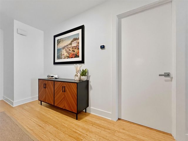 2118 Brackenridge ST 2, Austin, TX 78704