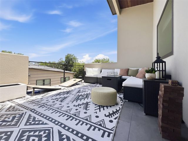 2118 Brackenridge ST 2, Austin, TX 78704