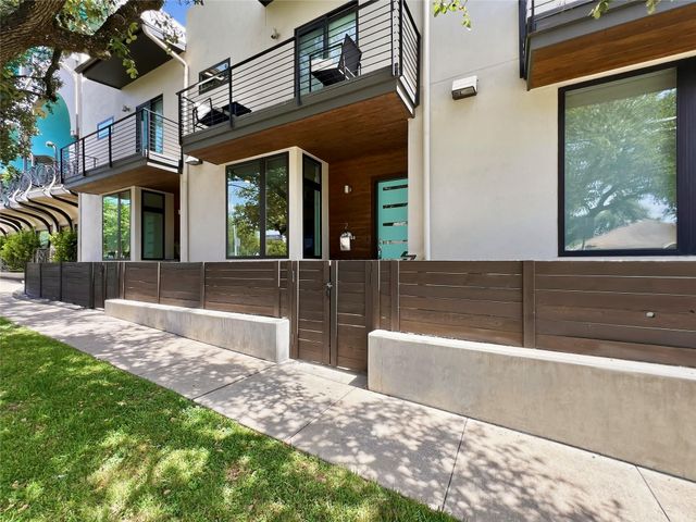 2118 Brackenridge ST 2, Austin, TX 78704