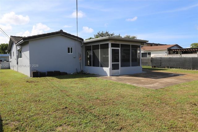 4233 Washington St, Hollywood, FL 33021