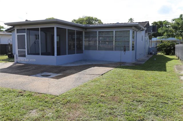 4233 Washington St, Hollywood, FL 33021