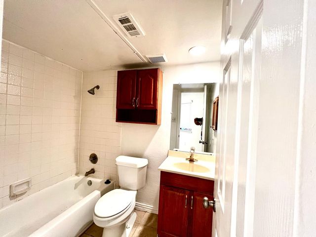 9839 Walnut Street 305, Dallas, TX 75243
