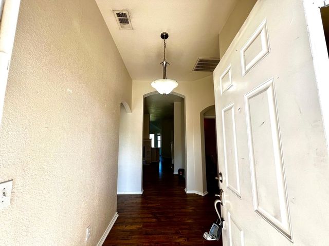 9839 Walnut Street 305, Dallas, TX 75243